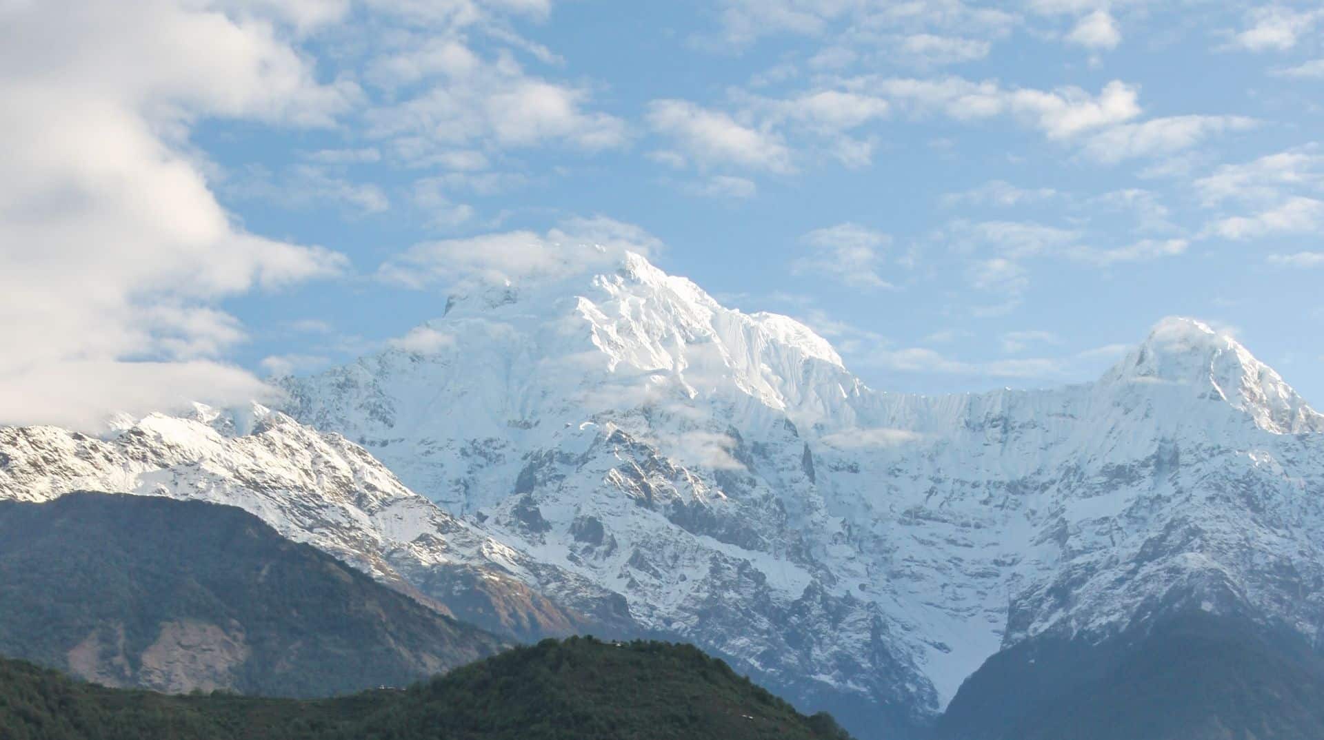 Annapurna Luxury Trek: 5-Day Itinerary, Cost & Permits